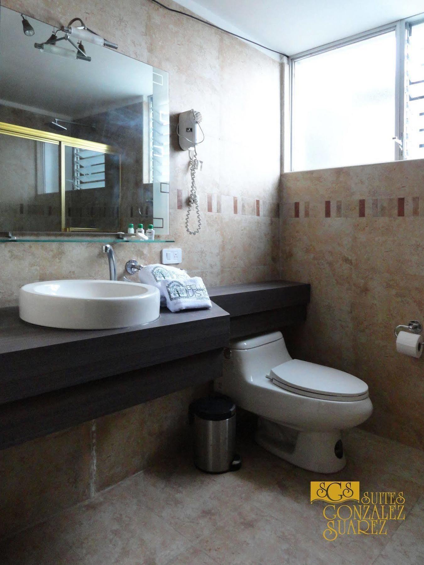 קיטו Hotel Suites Gonzalez Suarez מראה חיצוני תמונה